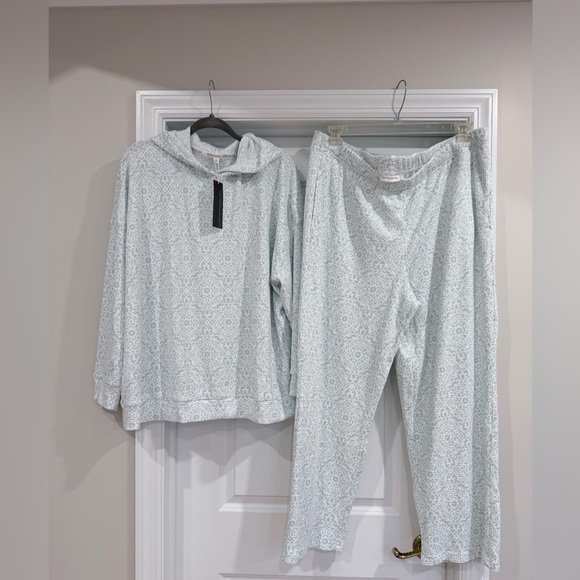 Berkshire Other - Berkshire Homewear Light Blue Lounge Set